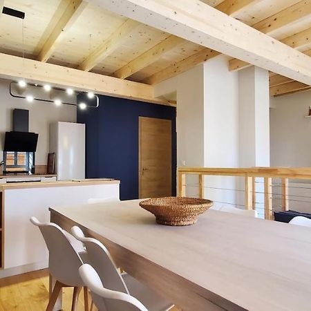 L'HIVERNET, grand Triplex neuf au cœur d'Embrun accès facile Extérieur photo