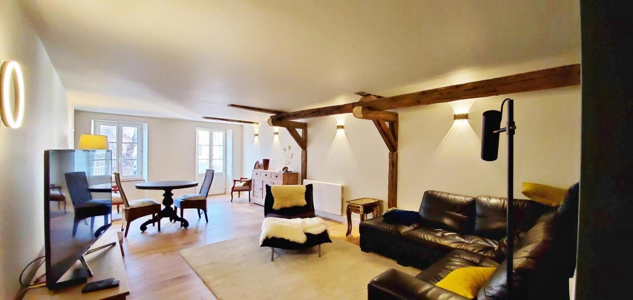 L'HIVERNET, grand Triplex neuf au cœur d'Embrun accès facile Extérieur photo
